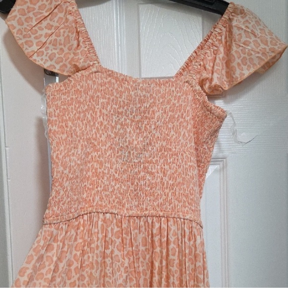 NWT Elegant Enkay Peach Leopard Smocked Midi Dress L - Picture 7 of 7